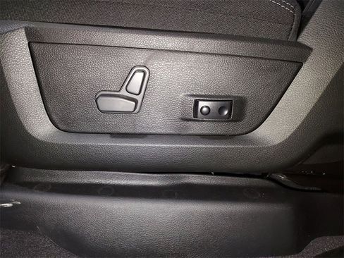 New 2026 RAM 2500 Big Horn image 18