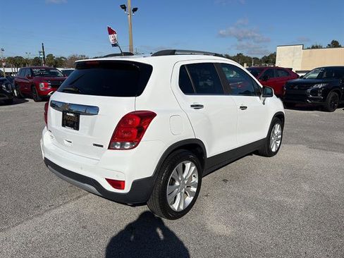 Used 2018 Chevrolet Trax Premier image 6
