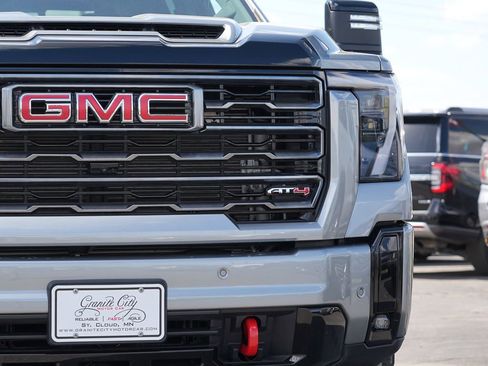 Used 2026 GMC Sierra 2500 AT4 w/ AT4 Premium Plus Package AWD/4WD image 9