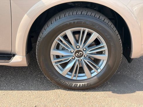 Certified 2024 INFINITI QX80 Luxe w/ Cargo Package AWD/4WD image 10