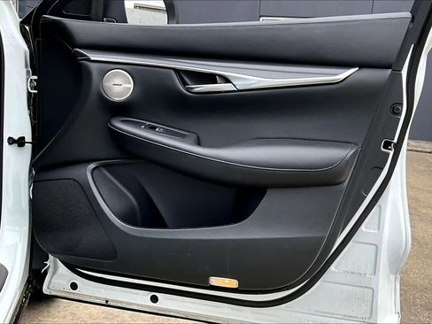 Used 2023 INFINITI QX50 Sport image 22