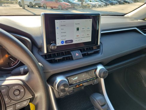 Used 2025 Toyota RAV4 LE image 23