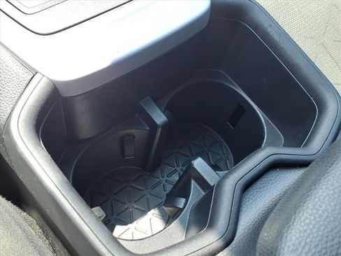Used 2023 Toyota RAV4 XLE FWD image 32