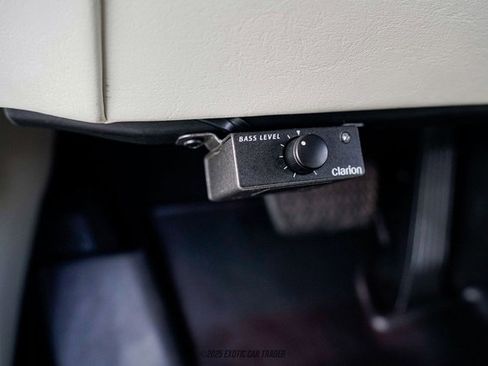 Used 2019 Toyota Camry XSE image 26