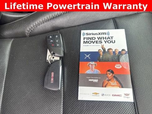 Used 2022 GMC Yukon Denali image 25