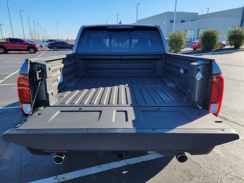 Used 2023 Honda Ridgeline RTL image 2