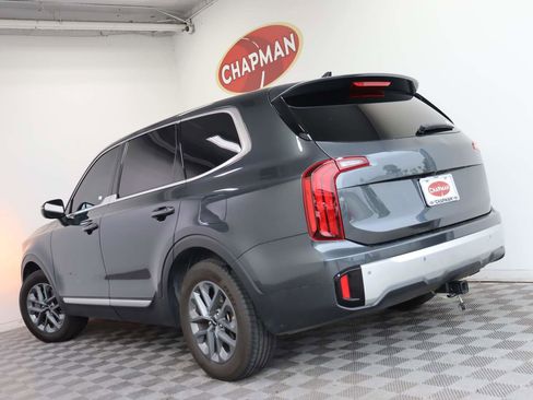 Used 2024 Kia Telluride LX image 4