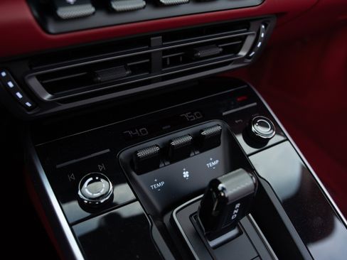 Certified 2025 Porsche 911 Turbo S image 24