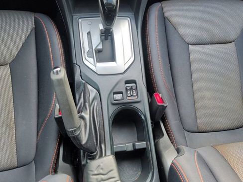 Used 2019 Subaru Crosstrek 2.0i Premium image 11