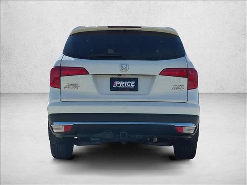 Used 2016 Honda Pilot Elite image 4