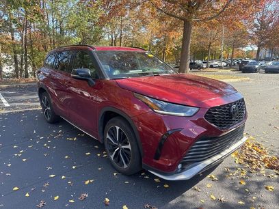 Certified 2022 Toyota Highlander XSE