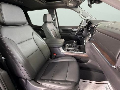 Used 2024 GMC Sierra 1500 SLT AWD/4WD image 37