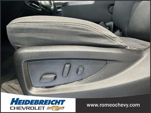 Used 2019 GMC Sierra 1500 SLE w/ SLE Value Package AWD/4WD image 14