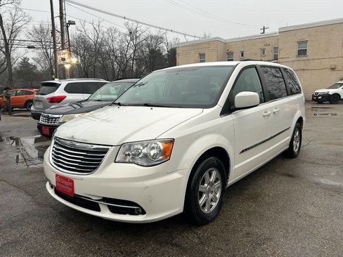 Used 2012 Chrysler Town & Country Touring w/ Entertainment Group #1 image 2