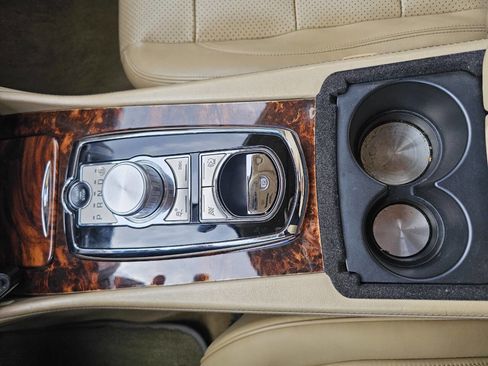 Used 2010 Jaguar XKR R image 10