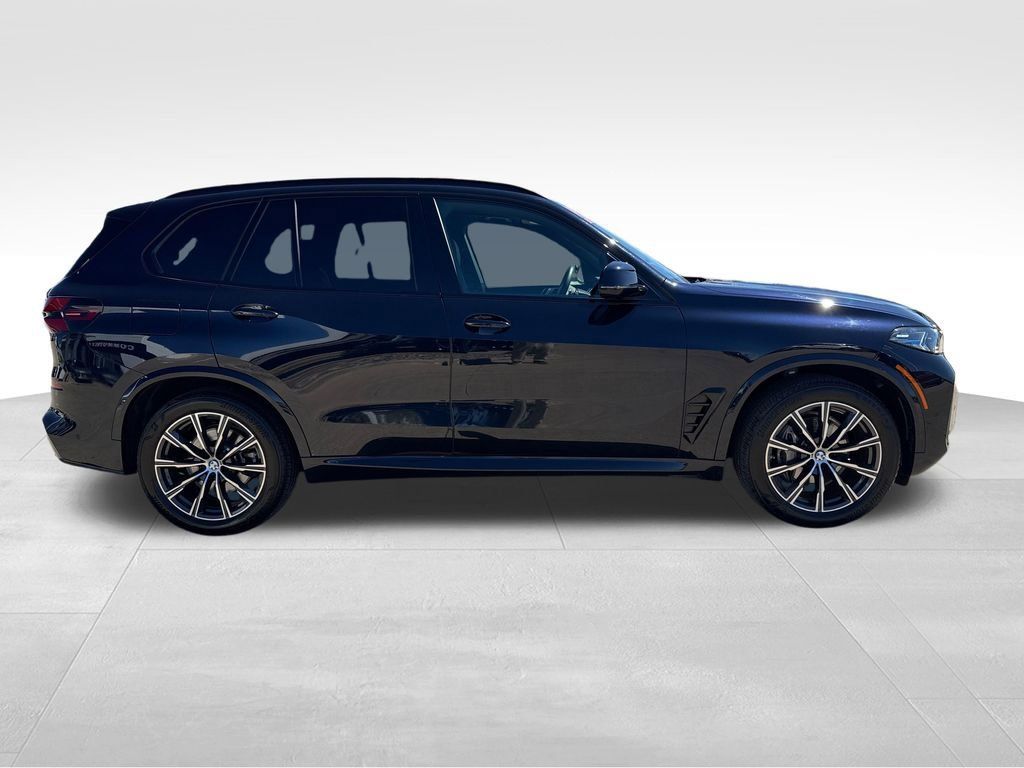 Used 2026 BMW X5 xDrive40i AWD/4WD image 8