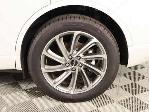 New 2025 Lincoln Corsair Grand Touring AWD/4WD image 20
