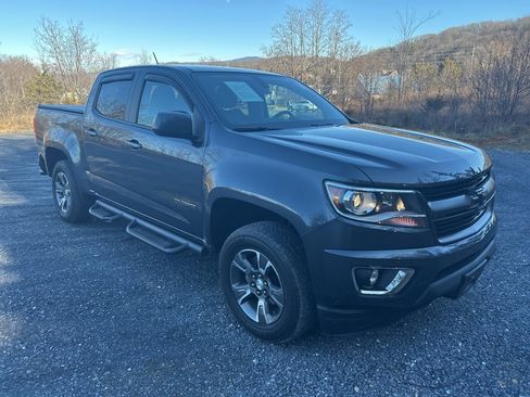 Used 2017 Chevrolet Colorado Z71 image 1