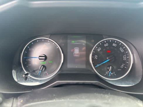 Used 2022 Toyota RAV4 XLE w/ XLE Grade Weather Package AWD/4WD image 13