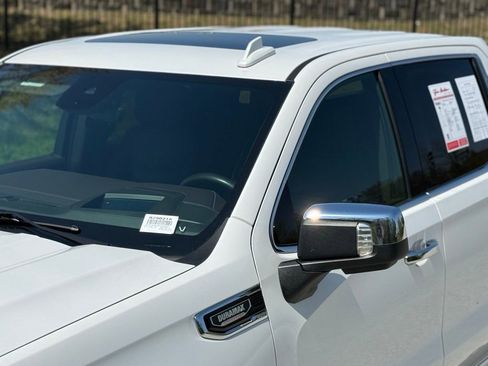 Used 2024 GMC Sierra 1500 Denali image 16