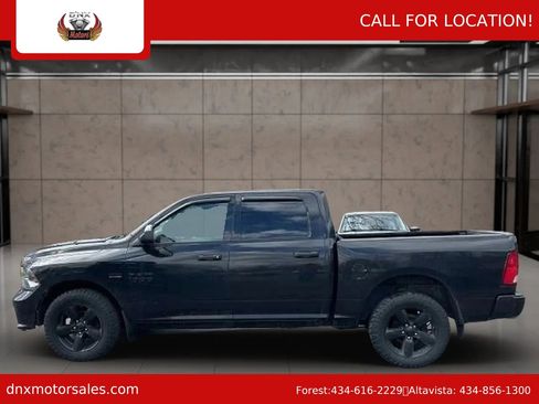 Used 2017 RAM 1500 Express w/ Black Ram 1500 Express Group image 2