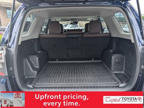 Used 2023 Toyota 4Runner Limited AWD/4WD image 10