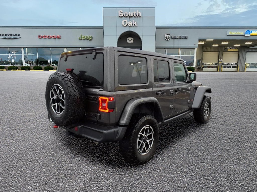 Certified 2025 Jeep Wrangler Unlimited Rubicon w/ Safety Group AWD/4WD image 3