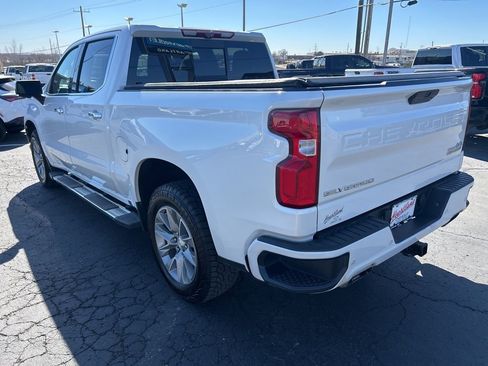 Used 2020 Chevrolet Silverado 1500 High Country w/ Technology Package AWD/4WD image 7