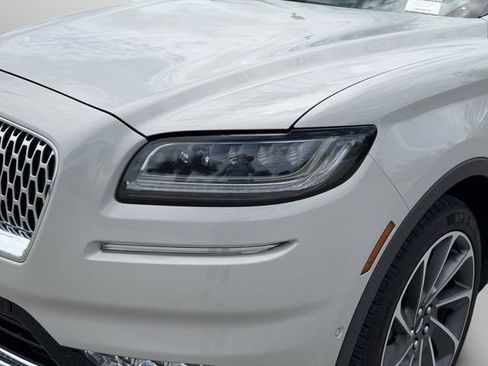 Used 2023 Lincoln Nautilus Reserve w/ Equipment Group 202A AWD/4WD image 31