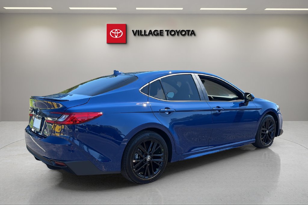 Certified 2026 Toyota Camry SE FWD image 4