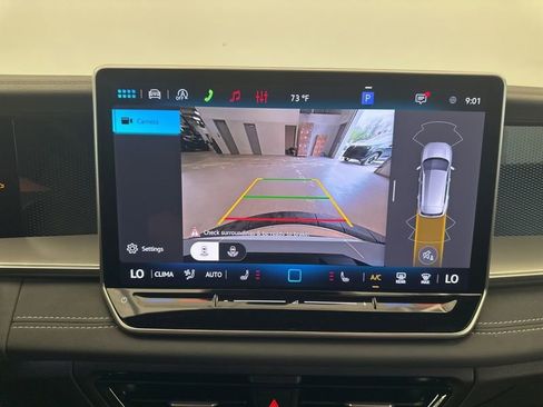 New 2026 Volkswagen Tiguan SE R-Line AWD/4WD image 14