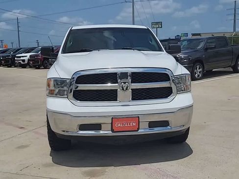 Used 2019 RAM 1500 Classic SLT RWD image 3