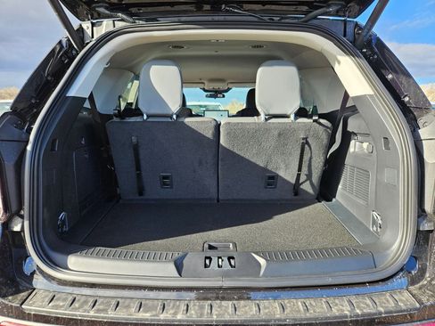 New 2026 Ford Explorer Active w/ Active Comfort Package AWD/4WD image 6
