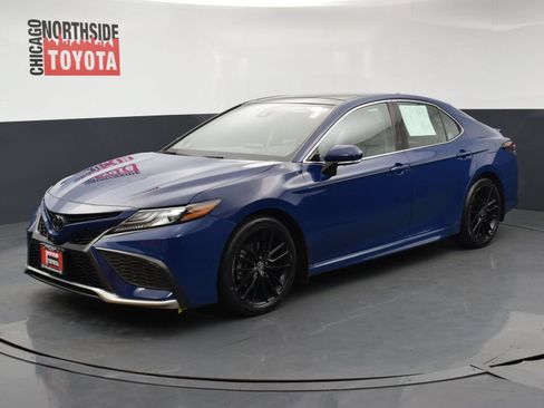 Used 2023 Toyota Camry XSE w/ Navigation Package FWD image 8