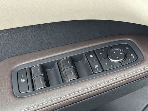 Certified 2026 Lexus RX 450h AWD w/ Convenience Package image 13