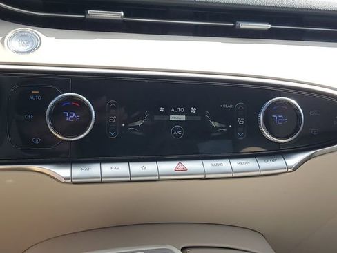 Used 2022 Genesis GV70 2.5T w/ Select Package image 32