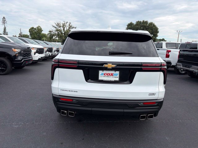 Used 2024 Chevrolet Traverse LS FWD image 5