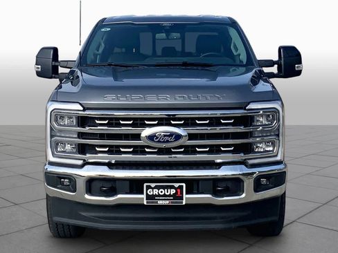 Used 2024 Ford F250 Lariat AWD/4WD image 7