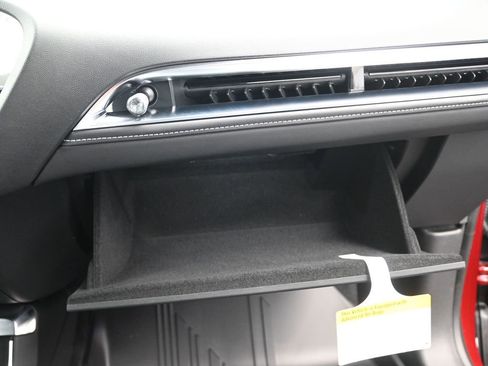 New 2026 Cadillac Lyriq Luxury image 30