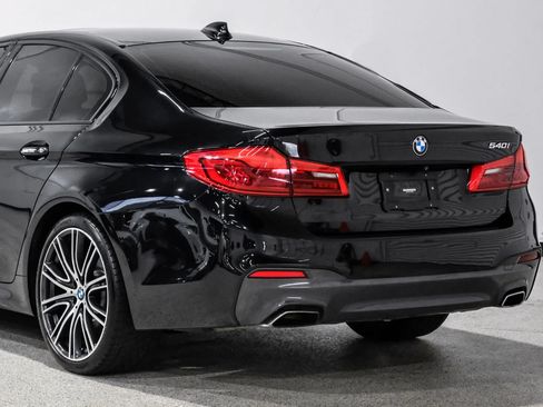 Used 2018 BMW 540i RWD image 13