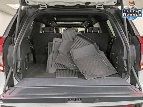 Certified 2025 Ford Expedition Tremor image 25