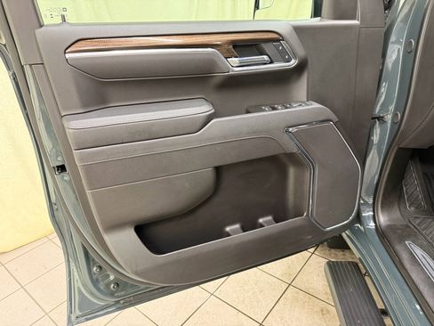 Certified 2025 Chevrolet Silverado 1500 LT image 30