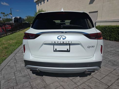 Used 2023 INFINITI QX50 Luxe FWD image 5
