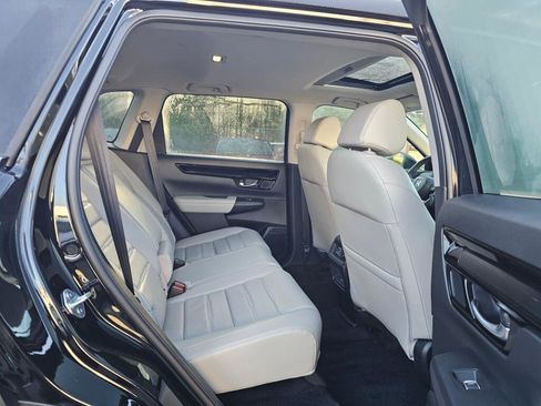 Used 2025 Honda CR-V EX-L image 11