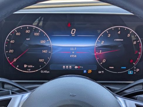 Used 2025 Mercedes-Benz C 300 Sedan image 29