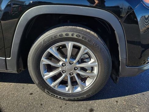 Used 2022 Jeep Cherokee Latitude Lux image 9