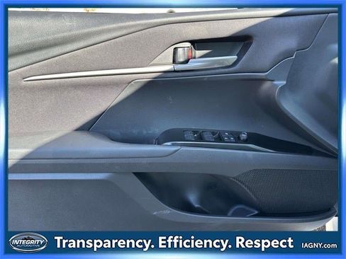 Used 2025 Toyota Camry LE image 17