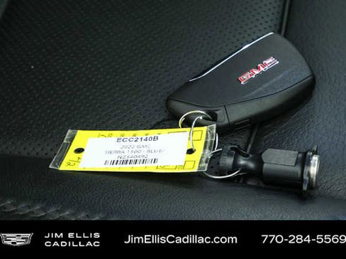 Used 2022 GMC Sierra 1500 Denali w/ Denali Reserve Package image 37