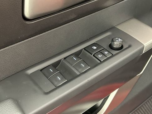 New 2026 Toyota Tundra SR5 AWD/4WD image 17