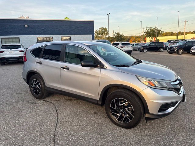 Used 2016 Honda CR-V SE image 7